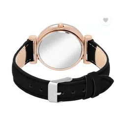 Miss Perfect Unisex Dial & Leather Straps Watch LJ87 image 2