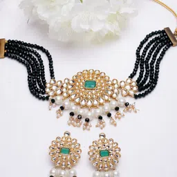 Anouk Black Gold-Plated Kundan-Studded & Pearls Beaded Jewellery Set-picture-21