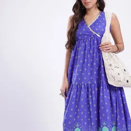 fusion by glitchez Ethnic Motifs Printed Gathers Halter Neck A-Line Midi Dress-picture-32