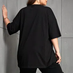 bittu collection Women Printed Round Neck Cotton Blend Black T-Shirt image 2