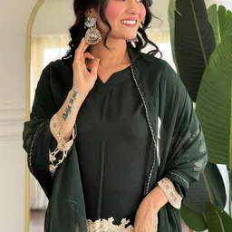 KALINI Women Embroidered Viscose Rayon Kurta Sets With Dupatta image 5