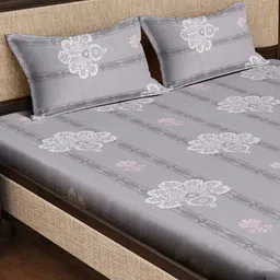 myntra elegant homes Myntra Elegant HomesMulticolor Floral 400 TC Pure Cotton Fitted Double Bedsheet Set image 2
