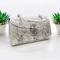 GAURJIA Self Design Baguette Handheld Bag image 4