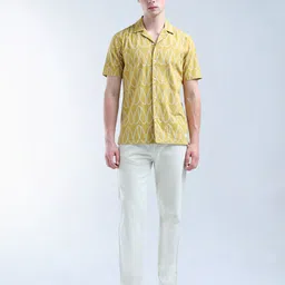 Flying Machine Men Classic Opaque Printed Casual Shirt image 2