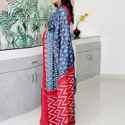 Mitera Floral Ikat Saree image 4