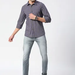 SNX Checked Spread Collar Cotton Tailored Fit Casual Shirt image 4