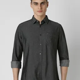 VAN HEUSEN DENIM LABS Men Spread Collar Solid Cotton Slim Fit Casual Shirt-picture-14