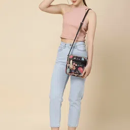 Sangria Floral Printed Sling Bag image 5