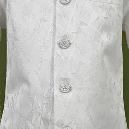 ahhaaaa Boys Geometric Self Design Mandarin Collar Straight Kurta With Trousers image 5