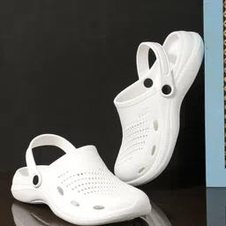 ARVOK Men Clogs image 3