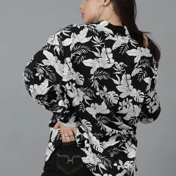 kotty Women Oversized Fit Printed Spread Collar Casual Shirt image 3