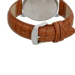 Miss Perfect Unisex Dial & Leather Straps Analogue Date Aperture Watch D766 image 3