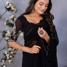 LeeliPeeri Designer Embroidered Scallop Saree image 5