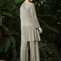 QISSA Striped Satin Kurta With Trousers image 2