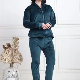 TAG 7 Women Night suit image 4