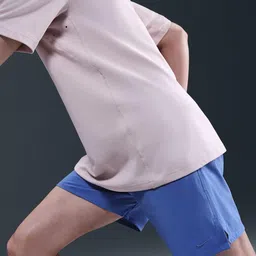 Nike Unlimited Men's Dri-FIT Versatile Shorts image 2