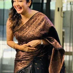 Jhumki creation Woven Design Printed Saree With Blouse Piece image 2