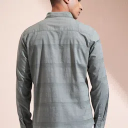 HIGHLANDER Men Horizontal Stripes Opaque Striped Casual Shirt image 5