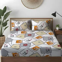 WEAVE AND DECOR White Cartoon Characters 300 TC Bedsheet with 2 Pillow Covers-picture-33