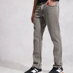 WROGN Men Straight Fit Stretchable Jeans image 4