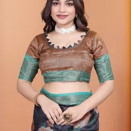 Aaishvyapparels Floral Silk Blend Handloom Mysore Silk Saree image 2