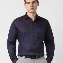 Van Heusen Men Textured Spread Collar Pure Cotton Casual Shirt-picture-19