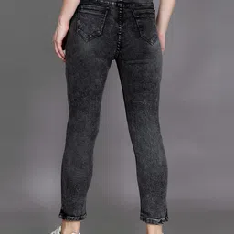 Ira Collections Women Comfort Jogger High-Rise Light Fade Stretchable Jeans image 5