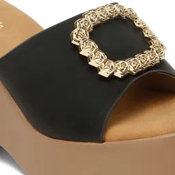 Flat n Heels Women Wedge Sandals image 5