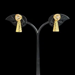 shreeji jewels Gold-Plated Artificial Stones Studded Jewellery Set image 2