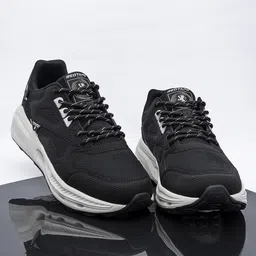 Red Tape Men Textured Everyday Sneakers-picture-42