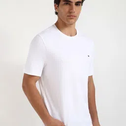Tommy Hilfiger Men Solid Essential Cotton T-shirt image 5