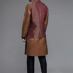 Utsav Fashion Men Solid Kurta with Trouser image 3