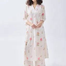 KERI PERRY Floral Printed V Neck Top With Palazzos Co-Ords-picture-23