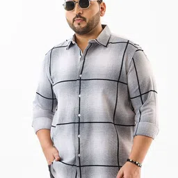 Snitch Men Plus Size Checked Spread Collar Casual Shirt-image-82