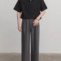 StyleCast x Revolte Cutaway Collar Short Sleeves Shirt image 4