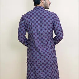 KUNDALI KAKSHAY Geometric Embroidered Sequinned Mandarin Collar Straight Kurta image 5