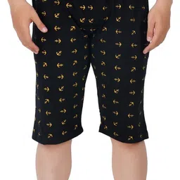 gokul fashion Printed Men Three Fourths image 1