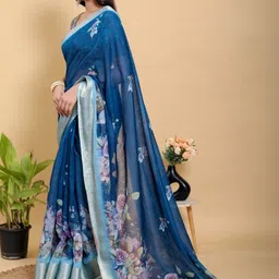 DAATAR Floral Printed Fusion Saree WITH Blouse Piece image 3