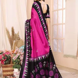 Lookmark Warli Printed Saree image 5