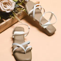 Try Me Women Ethnic Open Toe Flats image 1