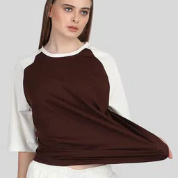 Raxedo Women Raglan Sleeves Relaxed Fit Oversized Tshirt-image-10