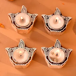 Ascension Brown 4 Pieces Candle Holders-image-2