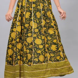 Maquien Printed Maxi Flared Skirts image 5