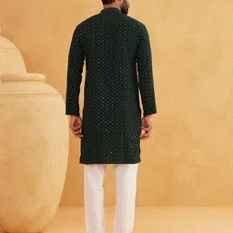 SOJANYA Men Embroidered Kurta image 2