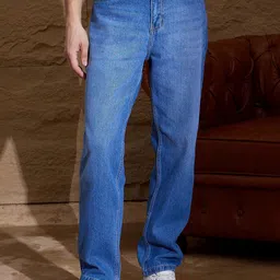 DENNISON Men Loose Relaxed Fit Light Fade Jeans-image-28