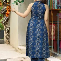 SZN Women Ethnic Motifs Printed Regular Kurta with Trousers image 5