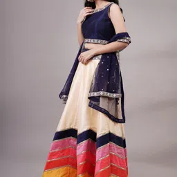 Utsav Fashion Embroidered Sequinned Shibori Ready to Wear Lehenga & Blouse With Dupatta image 5