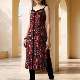 SZN Women Shoulder Straps Quirky Printed Kurta-image-4
