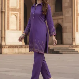 MINGORA Embroidered Top With Trousers Co-Ords image 2