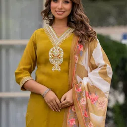 HERE&NOW Women Floral Embroidered Regular Thread Work Pure Cotton Kurta with Palazzos & With Dupatta image 4